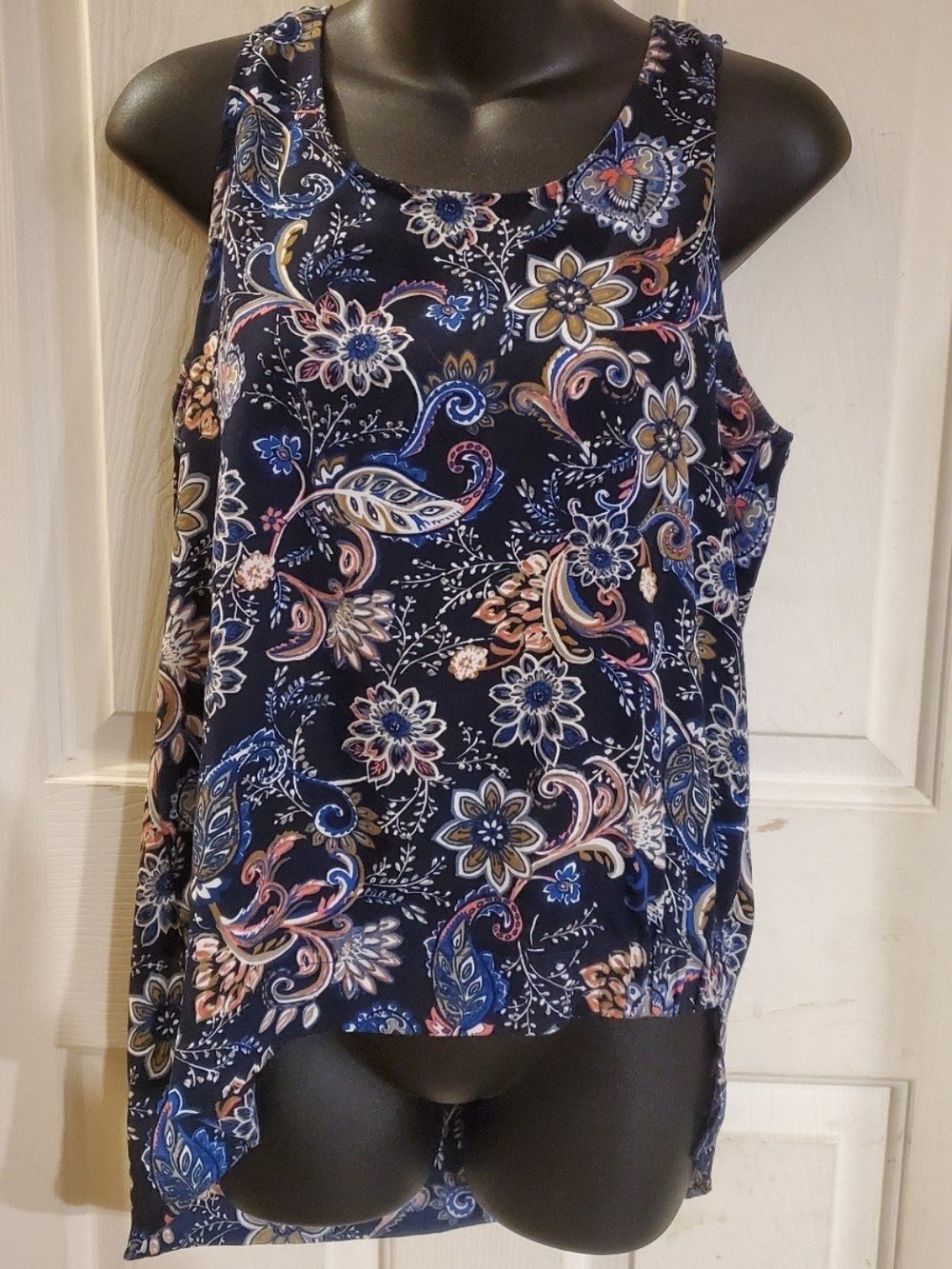 Ro & De Navy Floral Paisley Tunic Tank Top with Pink and Blue Accents